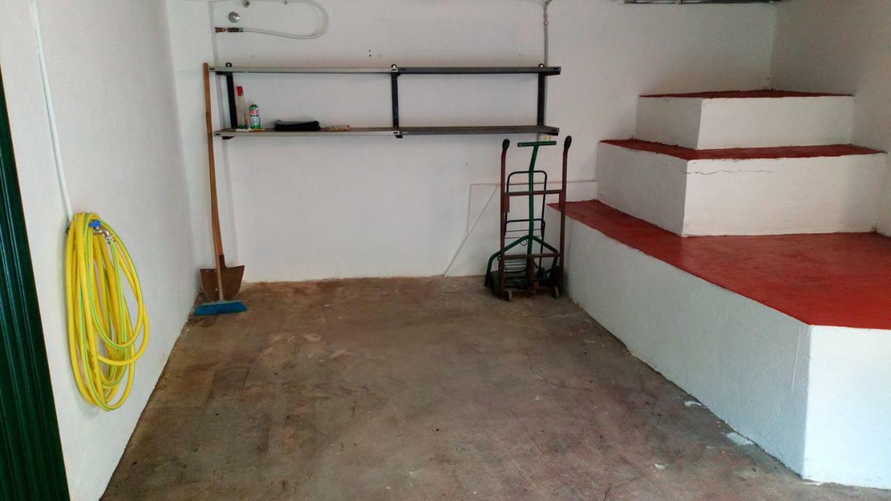 Casa Di Claude Con Posto Auto Apartment Finale Ligure Exterior foto